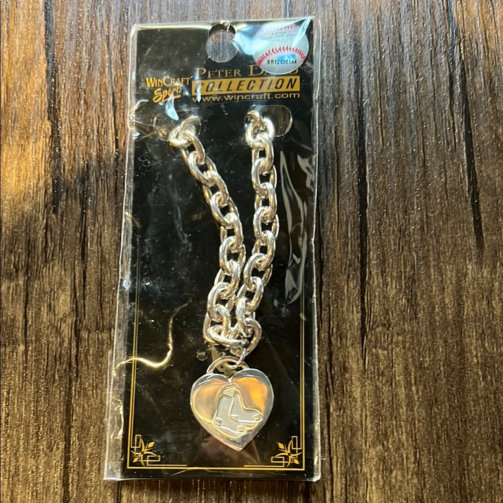 WinCraft Silver Boston Red Sox Heart Charm Bracelet